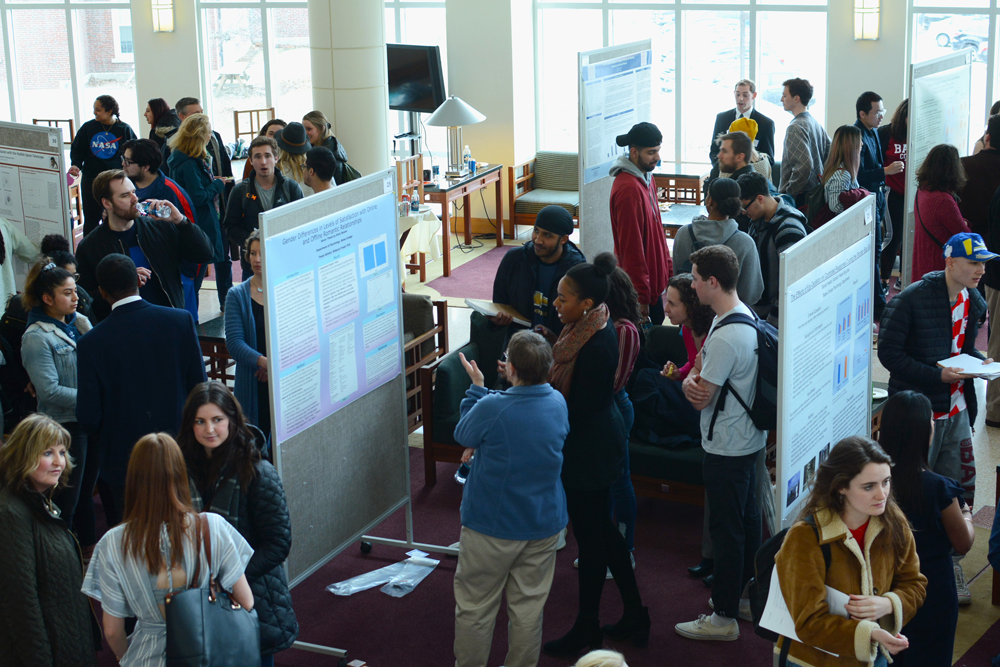 Students Present Their Work at the Mount David Summit