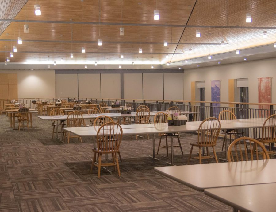 Students may sign up to eat on the second floor of Commons through Garnet Gateway.