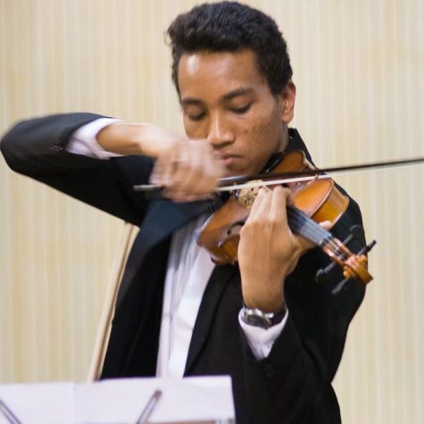Mathieu Moutou ‘22, a music and mathematics double major, will have his senior recital on April 10 at 7:30 PM.