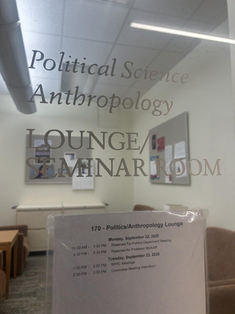 Bates Initiative for Government Studies Hosts Panel on the Politics of the Middle East
